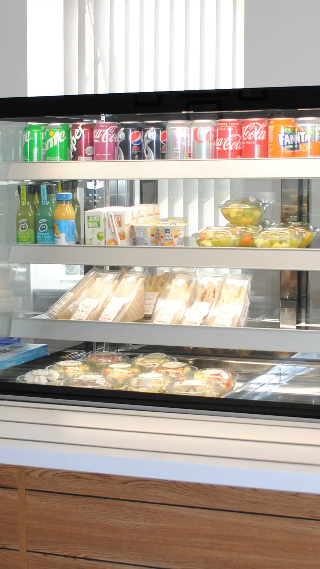 Dining Solutions dining display2